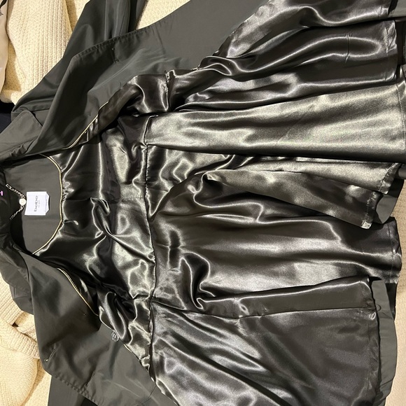 Brand new Bebe pleated coat - Picture 7 of 8